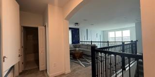 1173 KINGSBARN Street Gallery 26