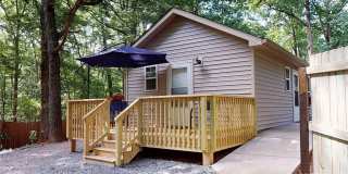 2402 Rockwood (Cottage) Drive Gallery 2