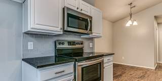 Beautiful Home in Edmond + Edmond Schools + 3 bedrooms Gallery 10