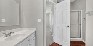 15552 Smithfield Drive Gallery 32