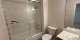 ***MOVE-IN SPECIAL!!!*** 2-Bedroom, 2-Bathroom Townhome located in Henderson, Nevada Gallery 25