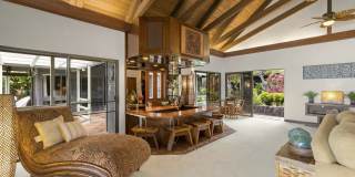 Lavish Oceanfront Estate w/Pool, Spa & AC - Close to Beaches: Maunalua Sunset Gallery 11