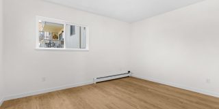 1st month free! Renovated 2B/2B Corner Apartment with Flatiron Views - Available NOW! Gallery 13