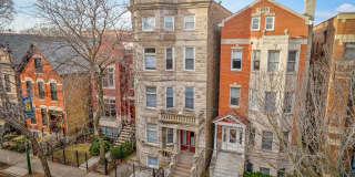 2318 North Southport Ave. Apt. Gallery 1