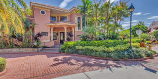 500 Uno Lago Drive Gallery 47