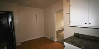 2 BR home in West Davenport Gallery 6