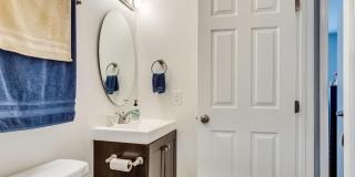 6241 ABBOTTSBURY Row Gallery 39