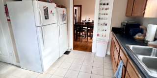 1302 Hunter - 7 Bed/2 Bath - Renovated! Gallery 9