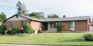1157 CREEKVIEW Dr Gallery 1