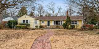 Easy one level living on a 1/3 acre corner lot! Gallery 1