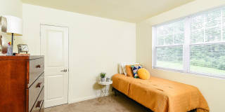 Vairo Village Gallery 7