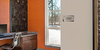 Fountain Circle Apartment Homes Gallery 31