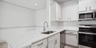 Enclave at Rivergate Gallery 19