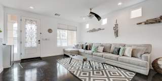 FANTASTIC FULLY UPGRADED FURNISHED RENTAL LOCATED IN THE SOUTHWEST!!! Gallery 4