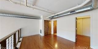 715 N Graham #305 Gallery 9