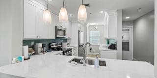 6082 SE Landing Way Gallery 10