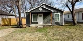 2429 N Rockford Ave Gallery 1