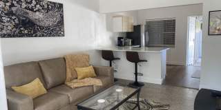 2003 Page Avenue Unit 2 Gallery 1