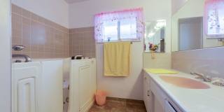 Spacious 3 Bedroom Home with Oversized Family Room & Covered Outdoor Living! Gallery 20