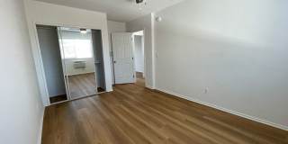 15925 Victory Blvd. Gallery 22
