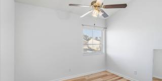 Charming 2-Bedroom Townhome in South Tampa — $500 off Move-In Special! Gallery 7