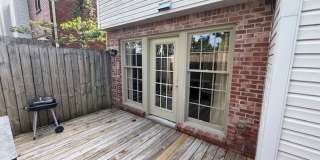 Elegant Colonial Style 2 Bedroom 2 and a half Bathroom Townhome in Little Rock Gallery 10