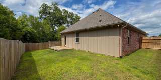 3 Bedroom 2 Bath Newly Construction in Whitehouse! Gallery 24