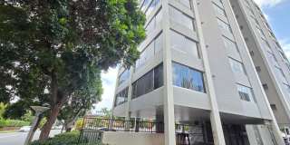 Spacious 1BR/BA Condo in Prime Makiki Location! 1 Assigned Parking and Utilities Included! Available now Gallery 1
