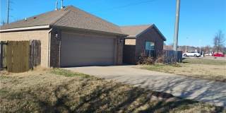 100 Willow  DR Gallery 1