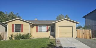 Spacious Arvada Home - Large Deck and Finished Basement Gallery 1