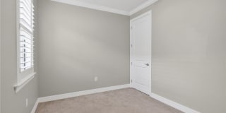 11901 Clifton Terrace Gallery 27