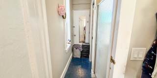 35 1/2 Essex StreetUnit 2 Gallery 16