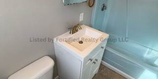 77 Massasoit St Gallery 10