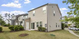 210 Adobe Place Gallery 5