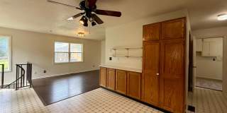 5 Bedroom 2 Bathroom in Derby, KS Gallery 21