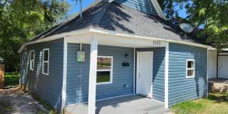 Spacious 3-Bedroom, 1-Bathroom Home AVAILABLE NOW!! Gallery 1