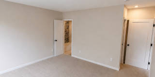 Newly Remodeled 1 bedroom / 1.5 bath Condo at Place One Gallery 14