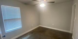 561 S Second Gallery 13