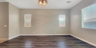 18617 W Williams Street Gallery 17