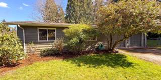 3bd/1.5ba Edmonds Home Gallery 3