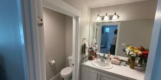 Air Conditioned 3 Bed 2.5 Bath Gallery 11