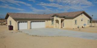 Swamp Cooler, Central AC and Tile Throughout! Gallery 1