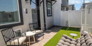Zenn Skyview Gallery 36