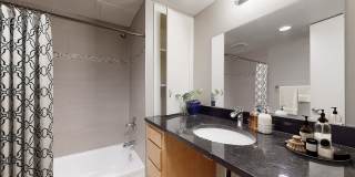 Latitude 40 Gallery 10