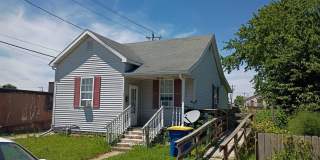 2 Bed House w/ Ramp Access and Fenced in Back Yard + Walk In Shower Gallery 15