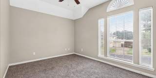7414 Lake Micala Dr - 4 Bedroom / 3 Bathroom - $3395/month Gallery 44