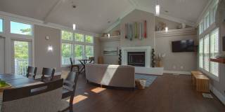 Island Club Gallery 34