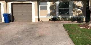 5500 NW 90th Ter Gallery 1