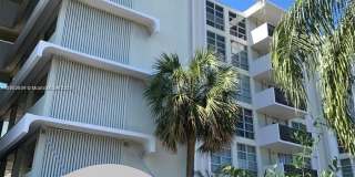 9800 W Bay Harbor Dr Gallery 1