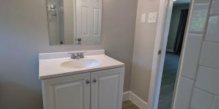 Minutes from Uptown!  100% Renovated! Gallery 11